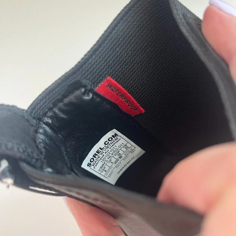 SOREL | Brex Waterproof Chelsea Boot | Size 8 - Picture 7 of 9